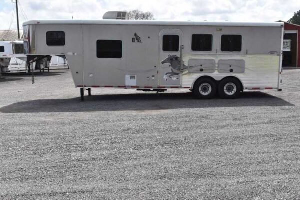 2007 american spirit 8308lq 3 horse trailer with 8′ short wall