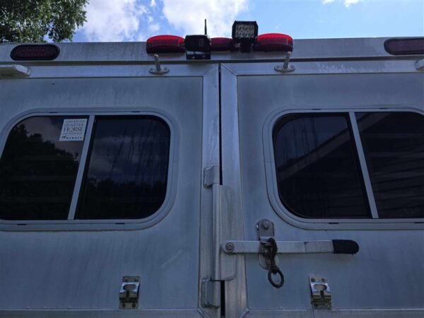2000 c&c 2 horse gooseneck