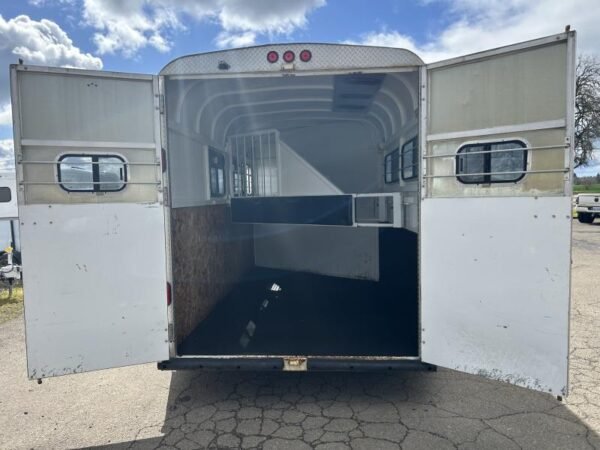 2000 morgan built 3 horse bumper pull horse trailer