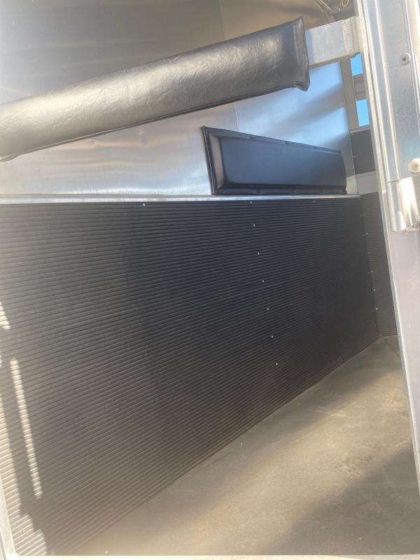 2021 elite trailers slant load 5 horse slant load