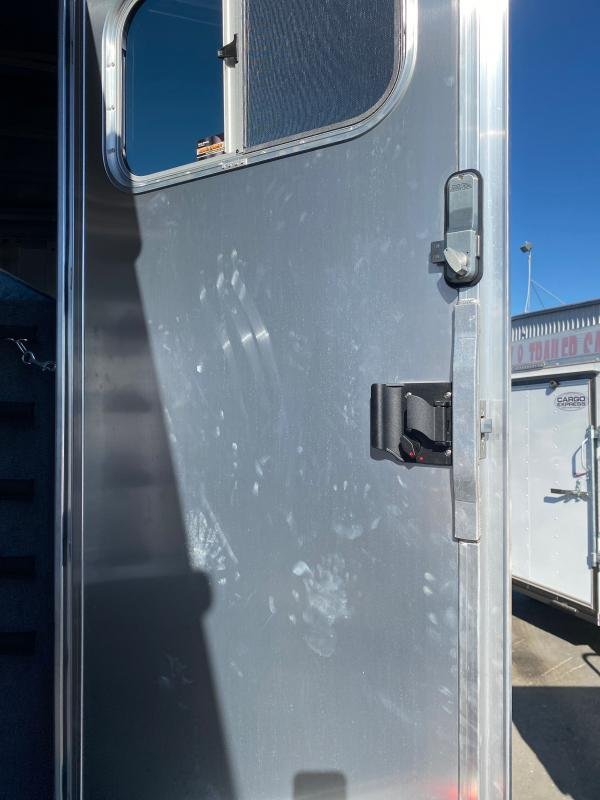 2021 elite trailers slant load 5 horse slant load