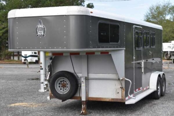 2018 adam 7304gn 3 horse trailer