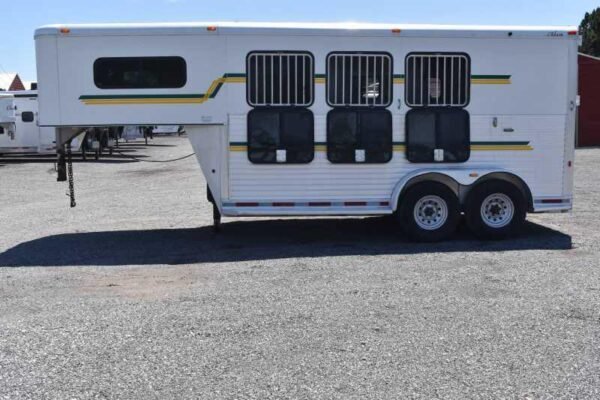 2006 adam 7302 3 horse trailer