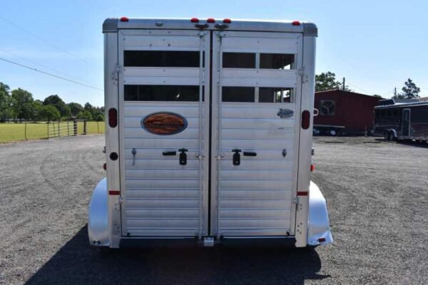 2014 sundowner 2 horse gooseneck trailer