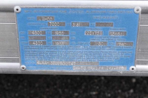 2002 exiss ss20 2 horse trailer
