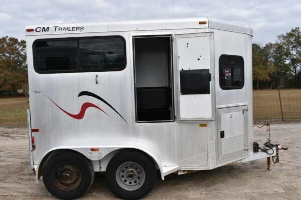 2001 cm odyssey 2 horse trailer