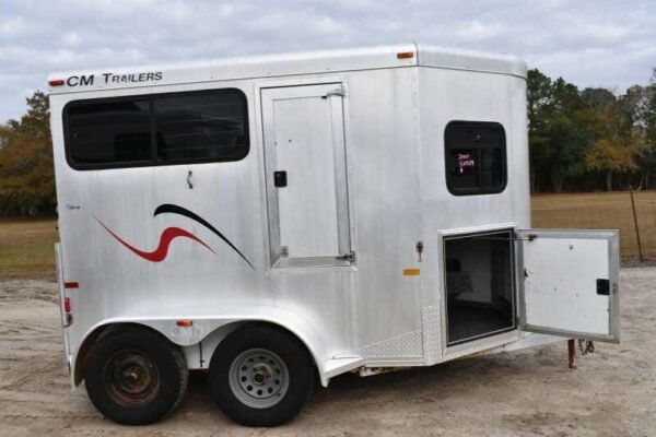 2001 cm odyssey 2 horse trailer