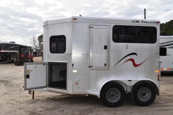 2001 cm odyssey 2 horse trailer