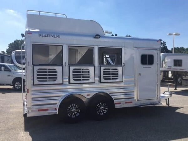 2018 platinum coach 3 horse bumper pull