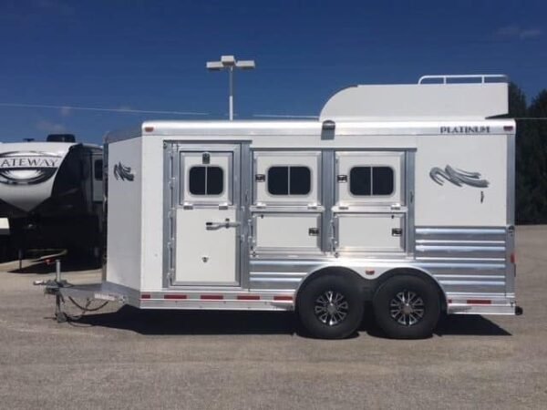 2018 platinum coach 3 horse bumper pull