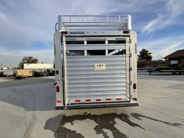 new 2024 elite trailers 5 horse stock combo bp horse trailer