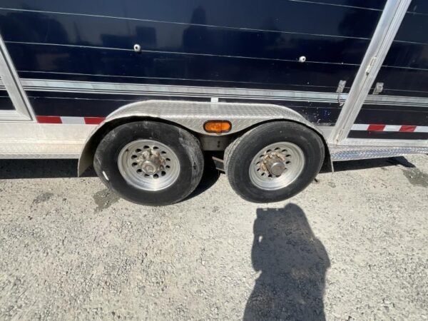 2005 jamco 4 horse gooseneck trailer