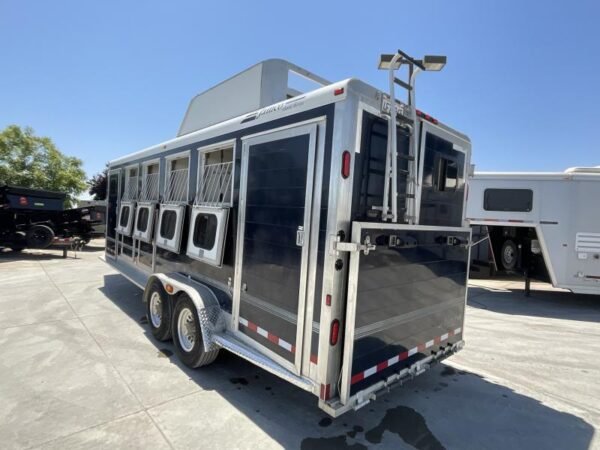 2005 jamco 4 horse gooseneck trailer