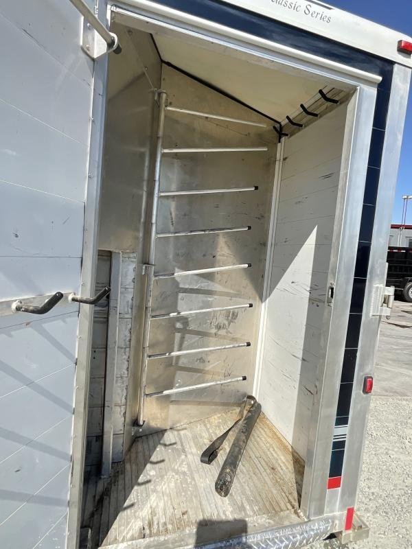2005 jamco 4 horse gooseneck trailer