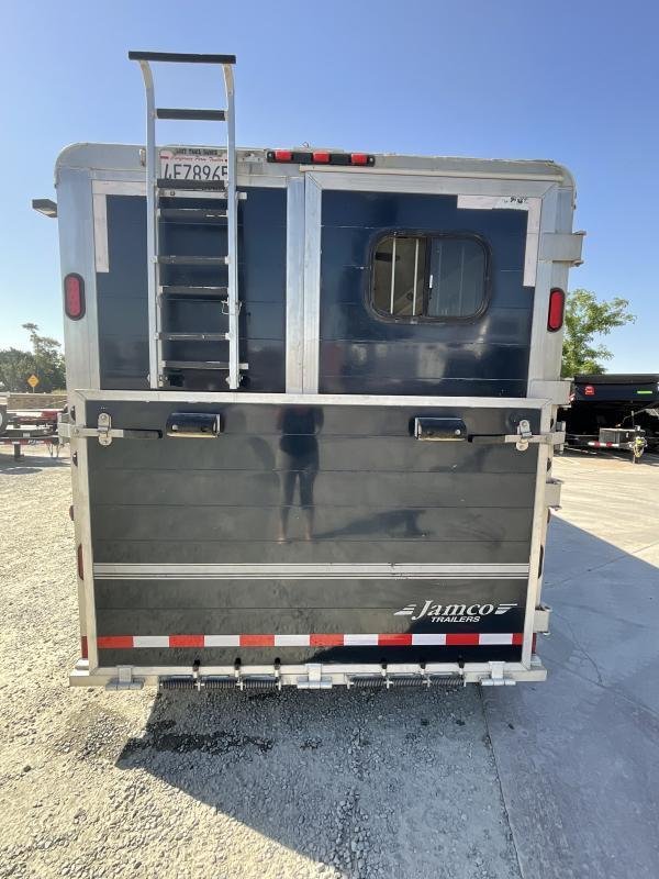 2005 jamco 4 horse gooseneck trailer