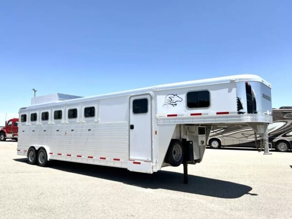 2015 sooner 6 horse gooseneck
